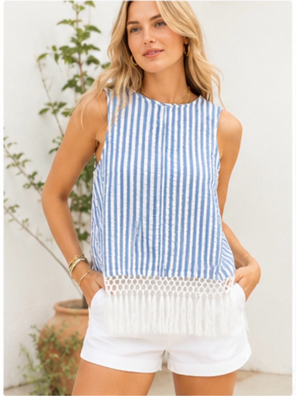 Roller Rabbit Striped Sleeveless Tank Top Blue White with Macrame Fringe Boho Be